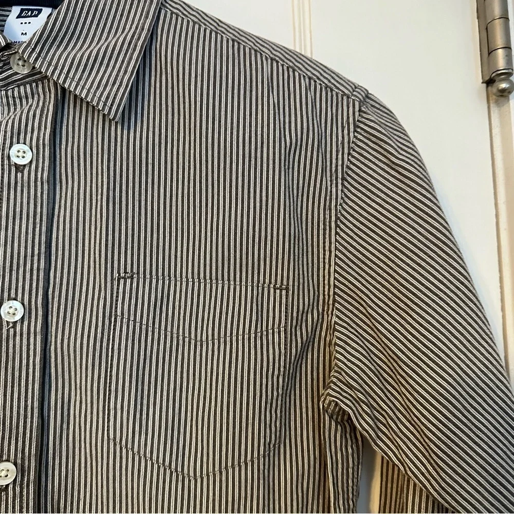 Gap Boy’s Shirt Brown & White Striped Button Down Size M
